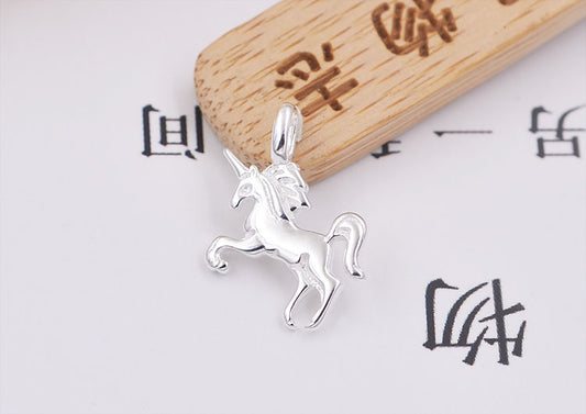 Sterling Silber Winziger Einhorn-Charm-Anhänger S925