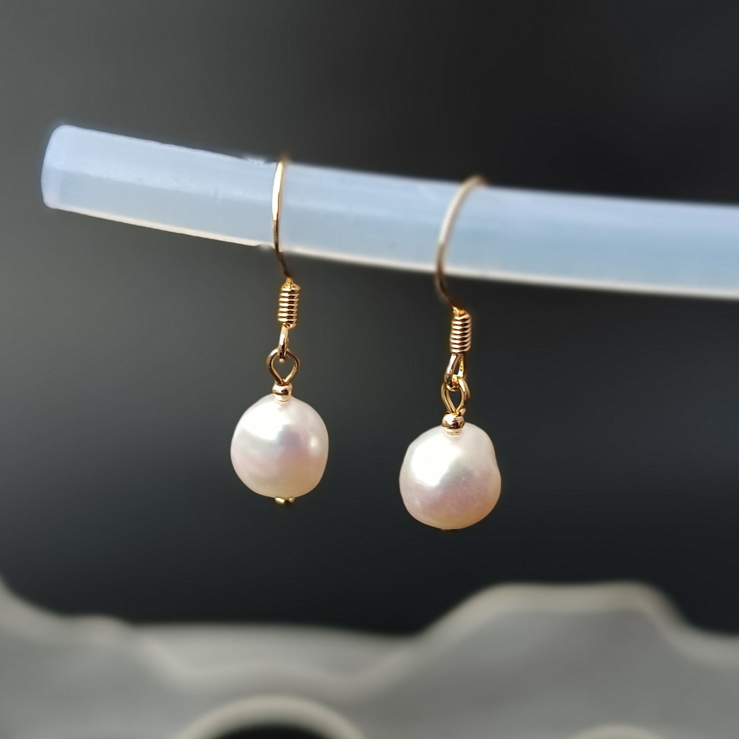 Natural Freshwater Baroque Pearl Hook Earrings Daily Wear 14K GF Plain Spring Ear Hooks Dangle Earing