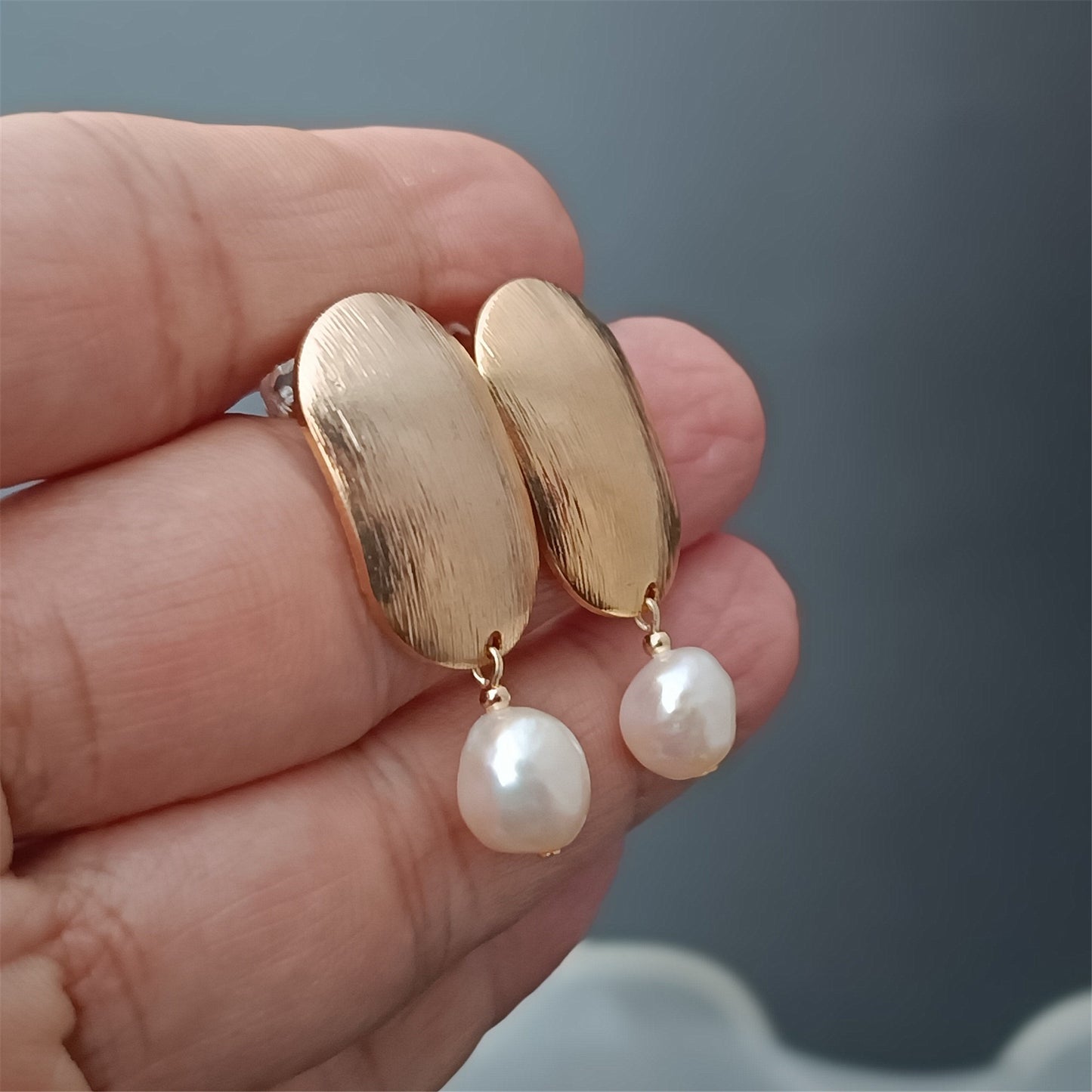 Natural Freshwater Baroque Pearl Earrings Daily Wear Frosted Oval 14K GF Ear Stud Dangle Earing