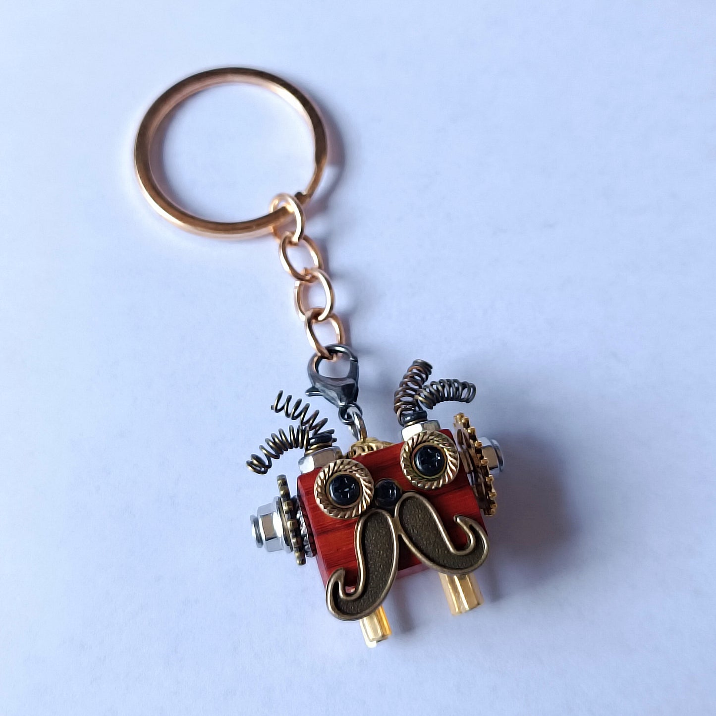 Steampunk Wood Robot Toy Decoration College Student Birthday Gift Dorm Office Desk Accessories Wooden Funny Geek Room Decor Keychain Pendant