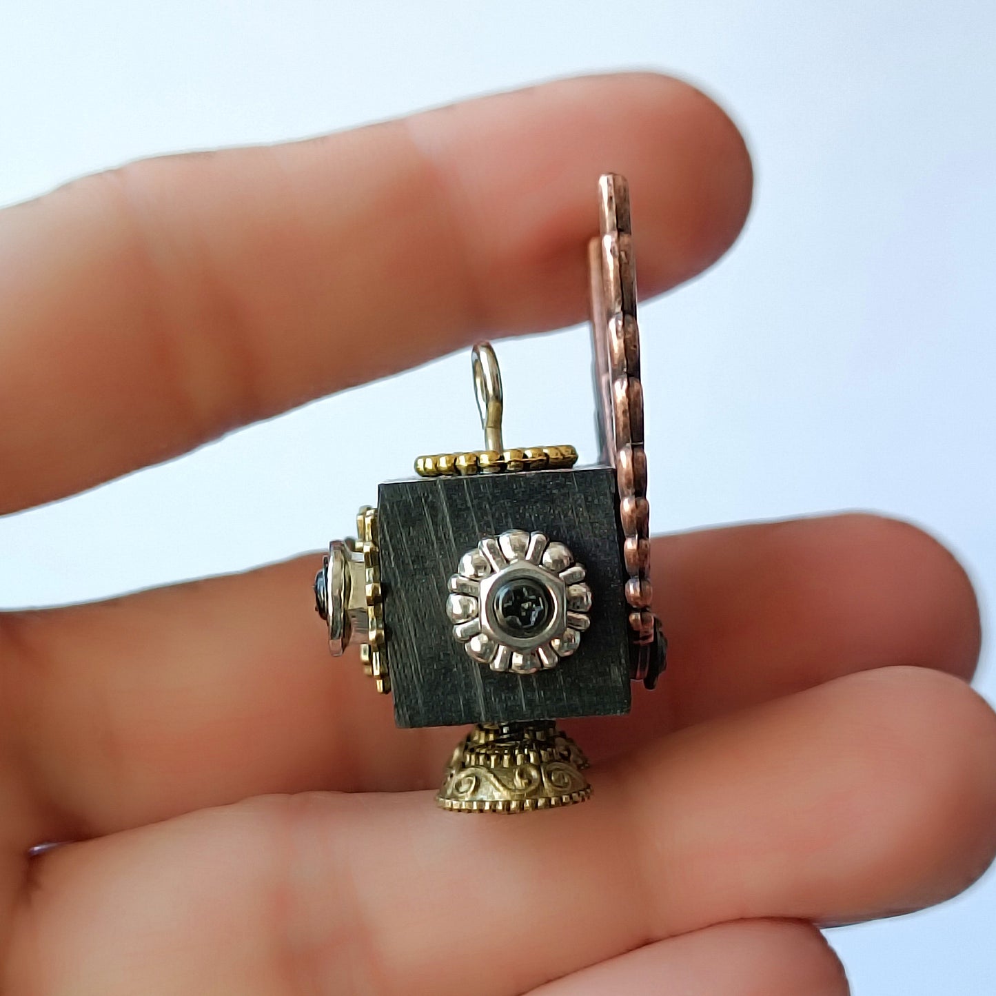 Steampunk bois Robot jouet décoration collège étudiant cadeau d'anniversaire dortoir bureau accessoires en bois drôle Geek chambre décor porte-clés pendentif 