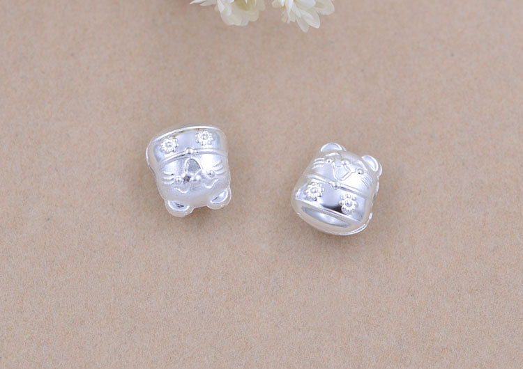 Sterling Silver Carved Fortune Cat Bead Spacer S990 Finding