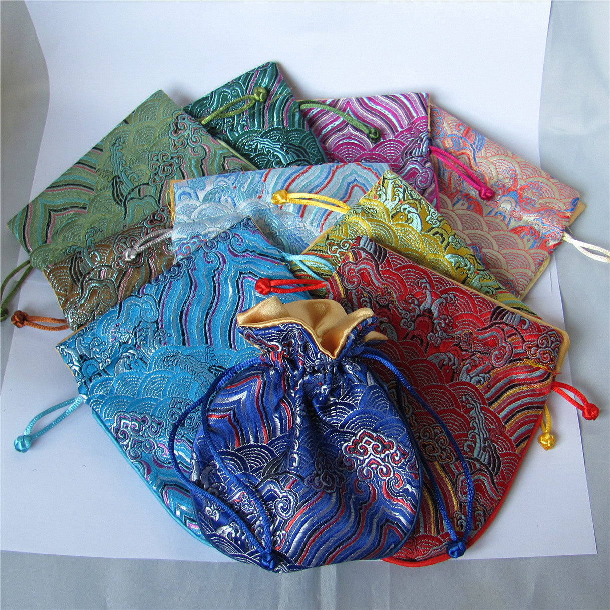 10,2 x 12,7 cm bunte chinesische Meereswellen-Seidentasche, Tasche, Geld, Münzen, Tasche mit Kordelzug, traditionelle Verpackung, Taschen für Schmuck, Geschenke