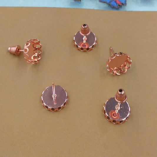 50 boucles d'oreilles à tige avec bord festonné, or Rose, cabochon rond de 10mm, 12mm, Base vierge, réglage de la pièce en pierre précieuse