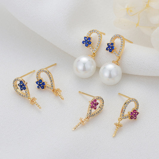 4 boucles d'oreilles florales à tige ornées de strass 14 carats GF, perles semi-percées vierges