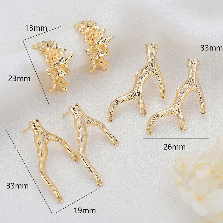 4 boucles d'oreilles à tige en corne de renne avec boucle 14K GF Earing