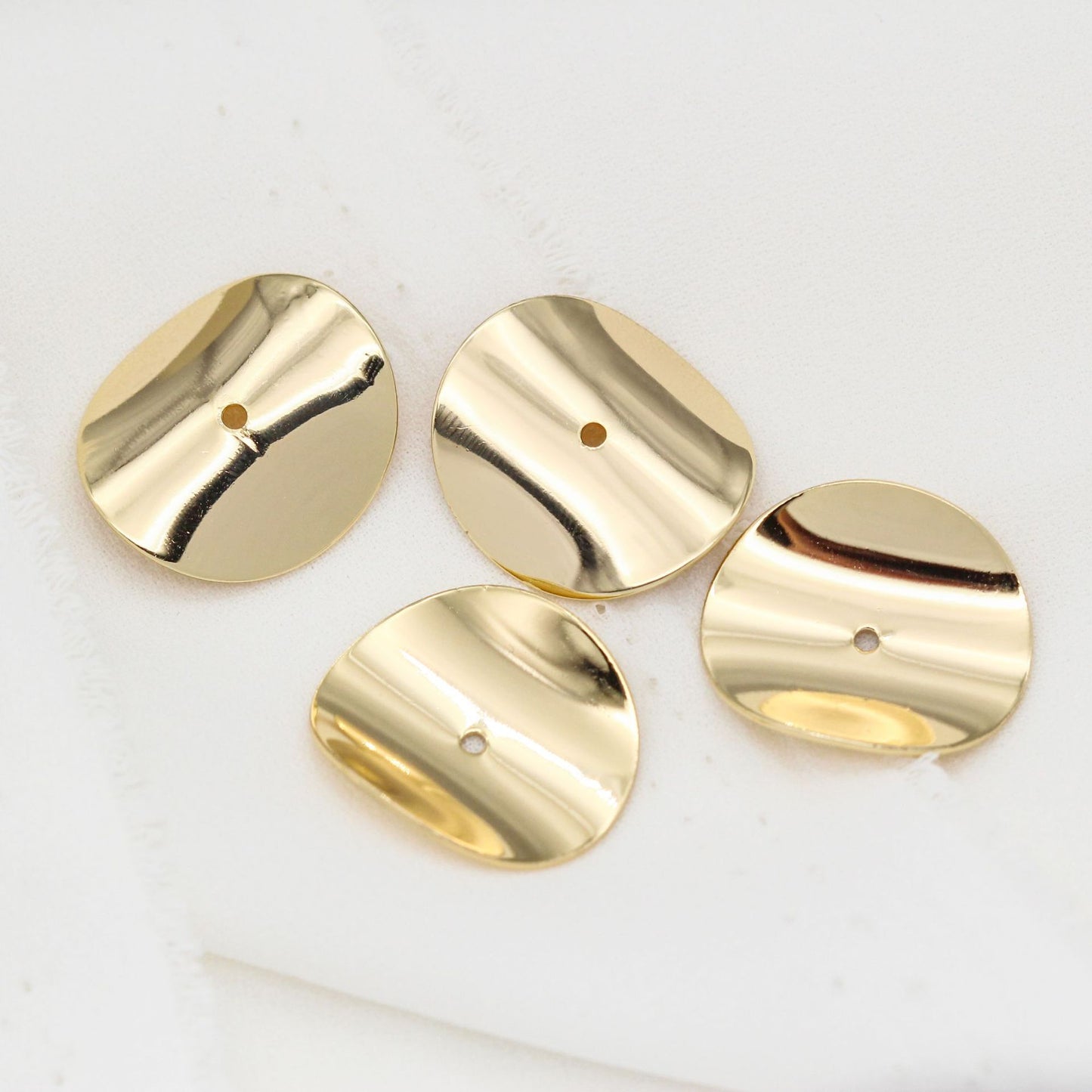 30 kleine, glänzende, gebogene runde Stück 14K GF Kupfer Charm Bead Spacer 15mm 20mm 25mm